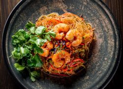Картинка Лапша  стеклянная с креветками